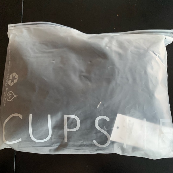 Cupshe  Black Women's Jumpsuit - Picture 6 of 8